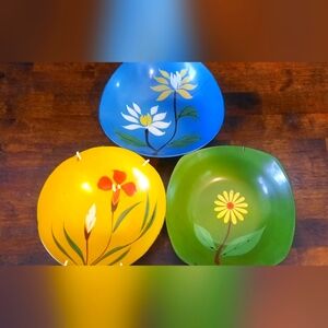 1965 Davar Lacquer wall hanging bowls